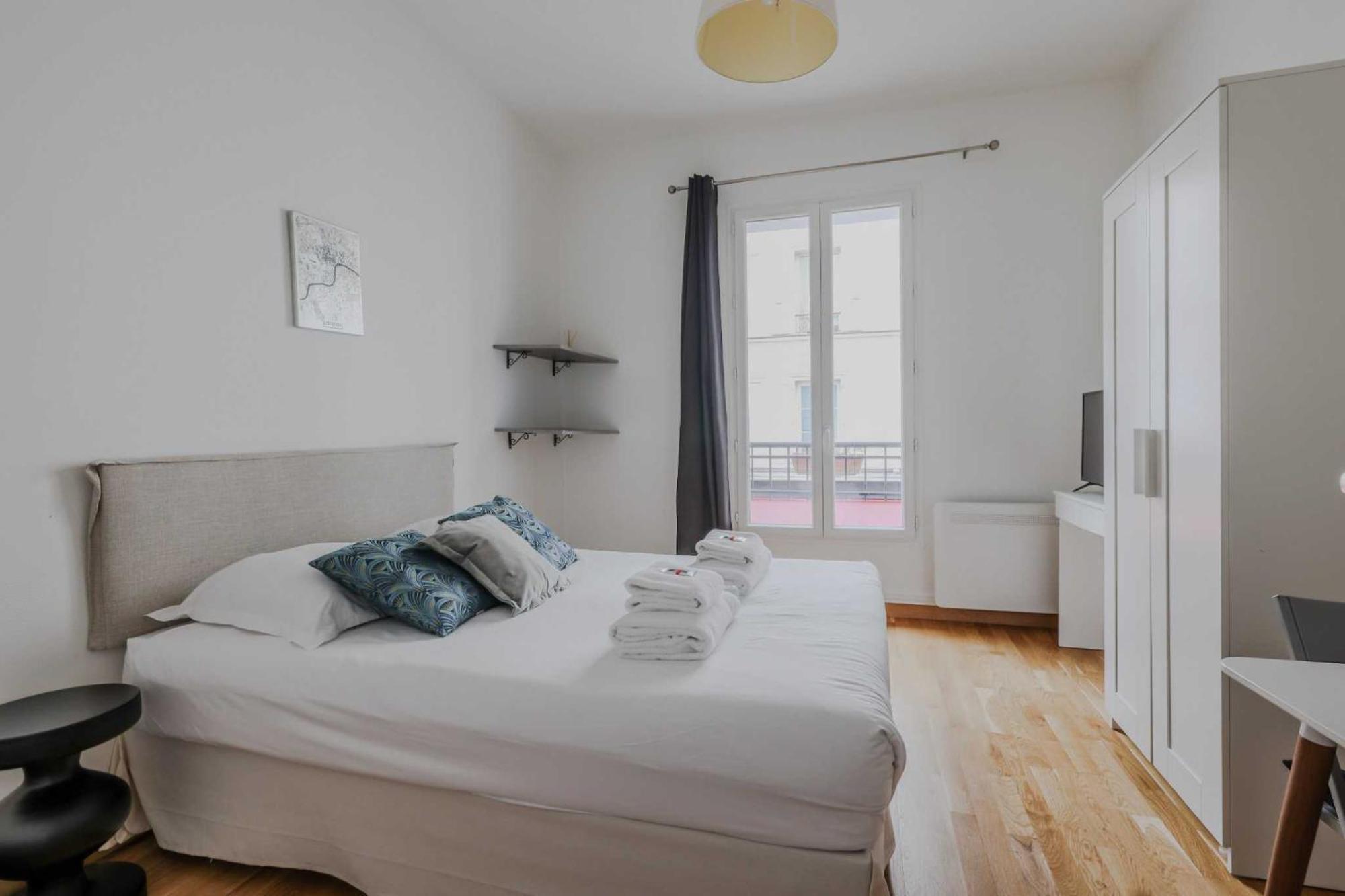 Joli Studio Pour 2 Personnes - Levallois-Perret Buitenkant foto